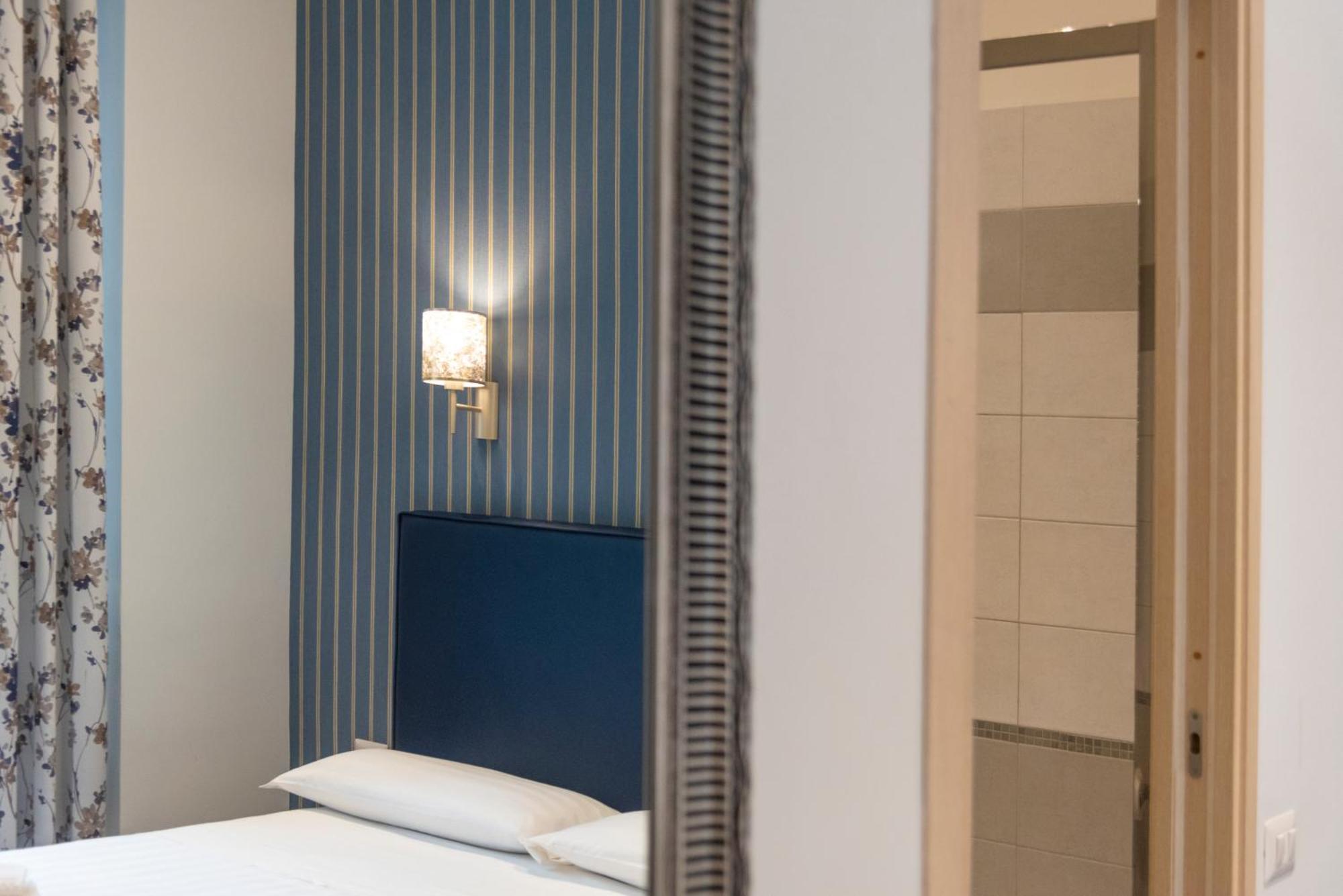 La Grande Bellezza Guest House Рим Екстер'єр фото