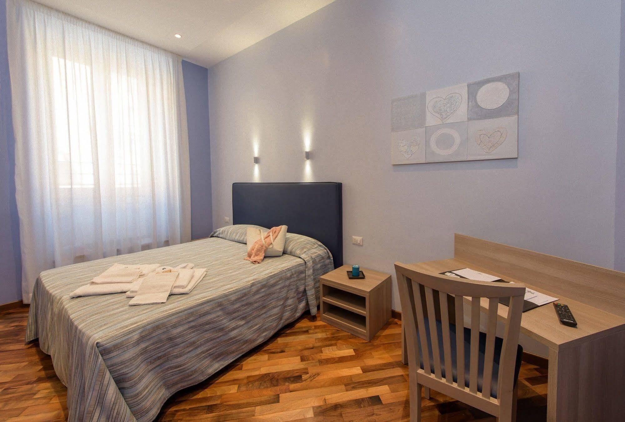 La Grande Bellezza Guest House Рим Екстер'єр фото